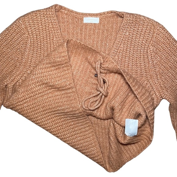 5/$25 Ruched Drawstring V-Neck Cropped Sweater Earth Tone Medium - Picture 7 of 7